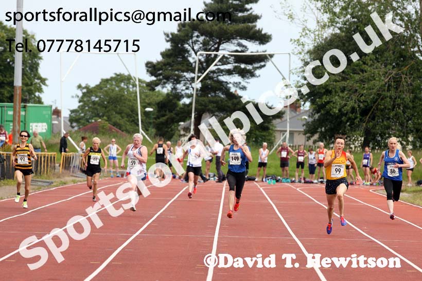 Womens 100 metres, 2019 NEMA Track and Field Champs, Monkton. Photo:  David T. Hewitson/Sports for All Pics